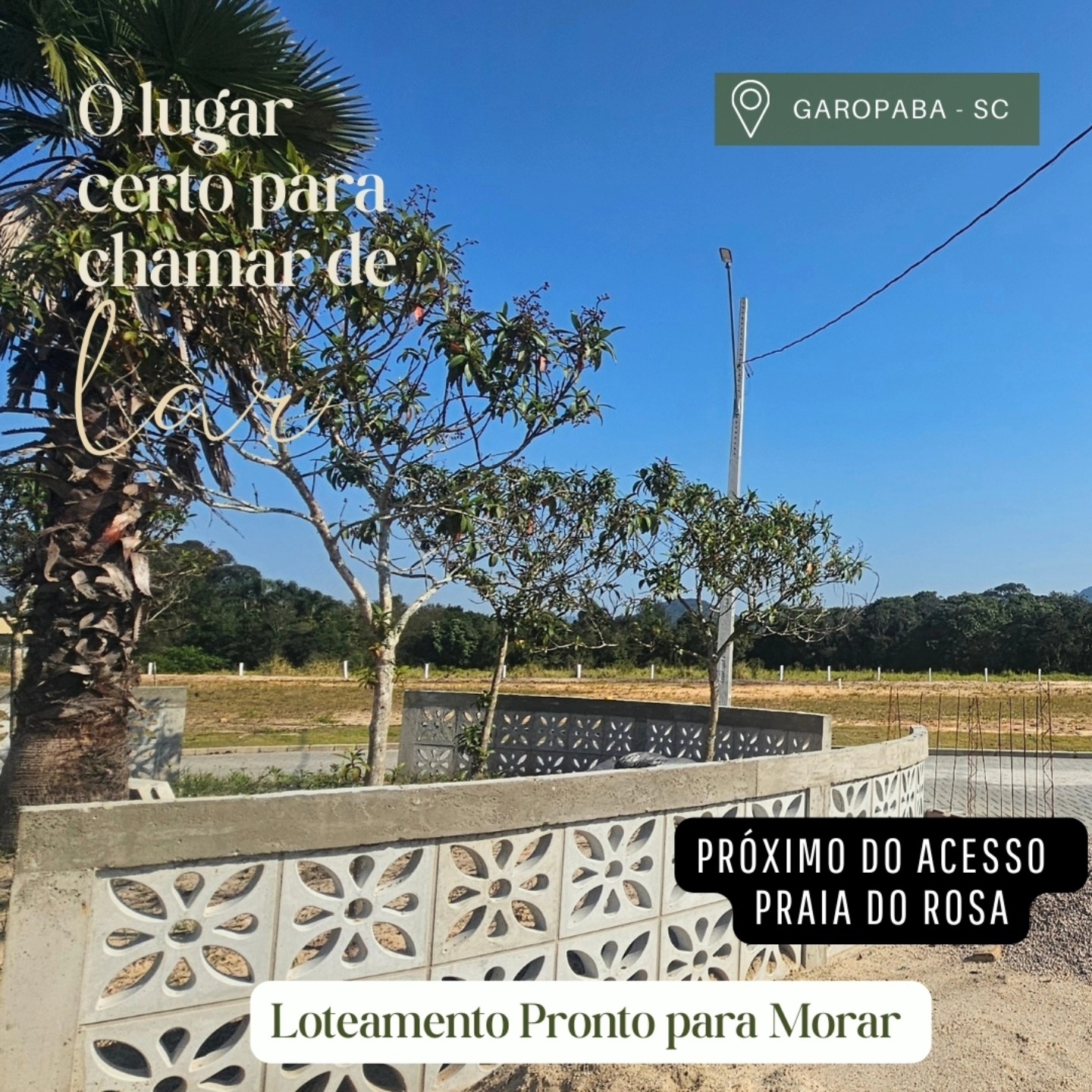 Excelente terreno de 300 m² localizado no Loteamento Reserva do Lago, empreendimento consolidado próximo ao acesso à Praia do Rosa, em Garopaba - SC