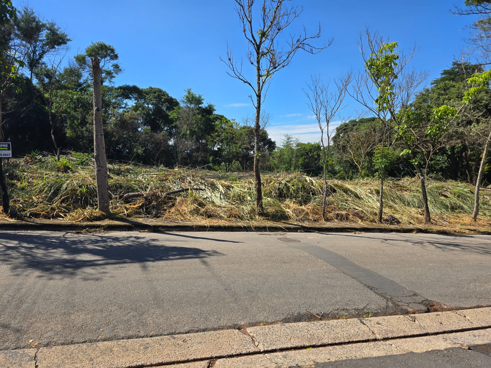 ATIBAIA 140m² apenas 125mil no asfalto!!