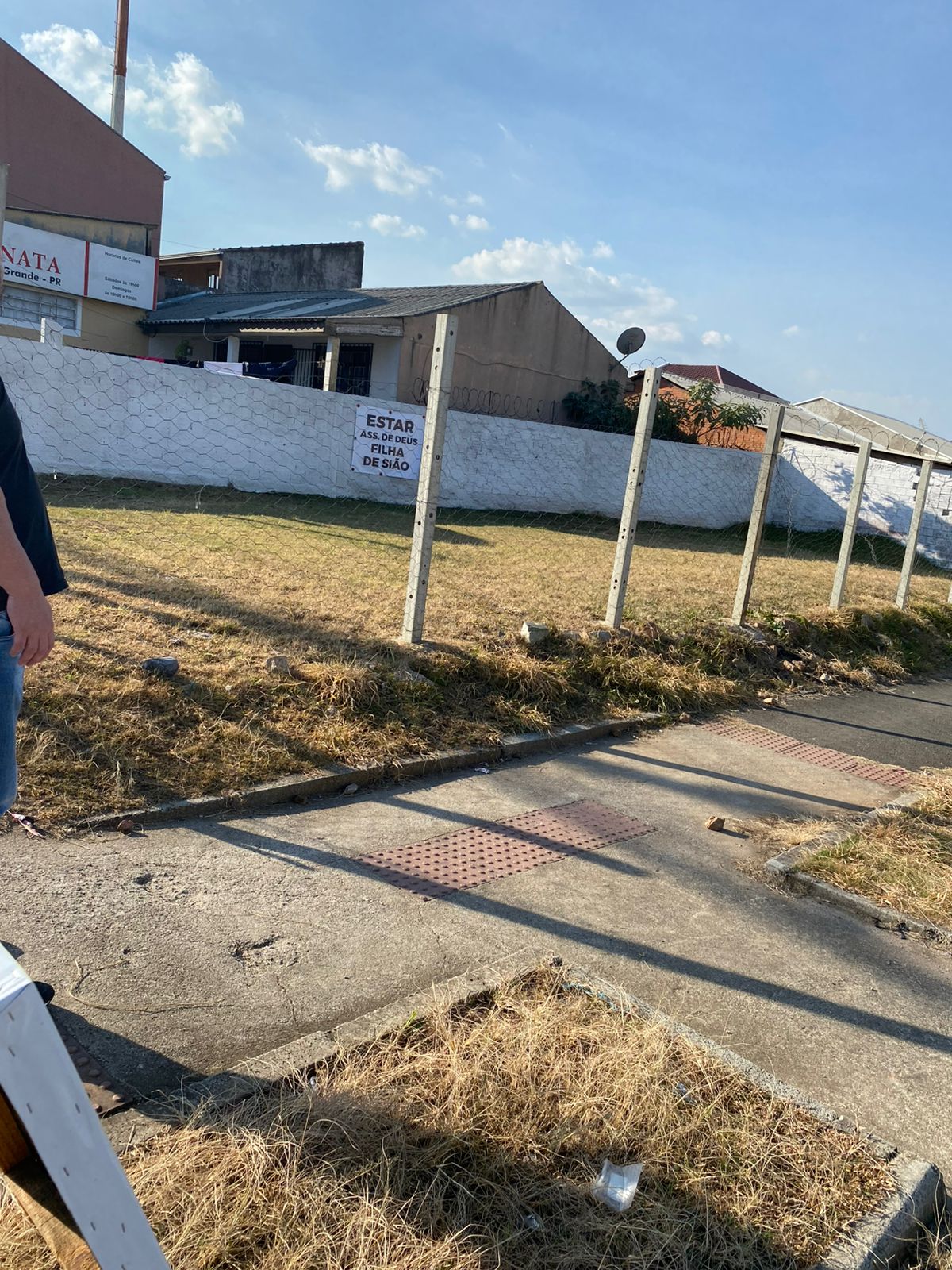 OPORTUNIDADE EM FAZENDA RIO GRANDE: TERRENO DE ESQUINA NO JARDIM CEREJEIRAS!  