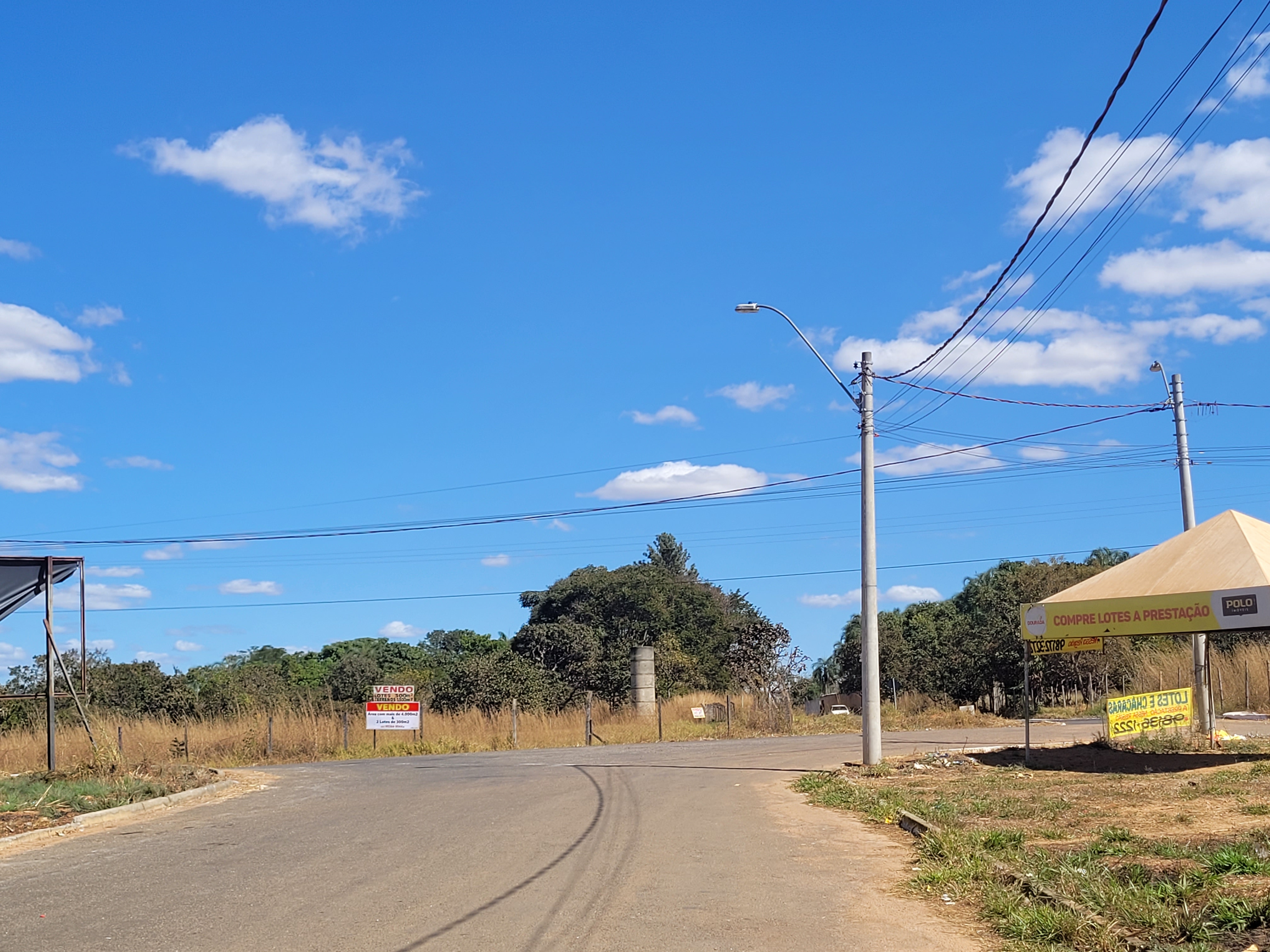 Lote a prestação no vila dourada em Abadia