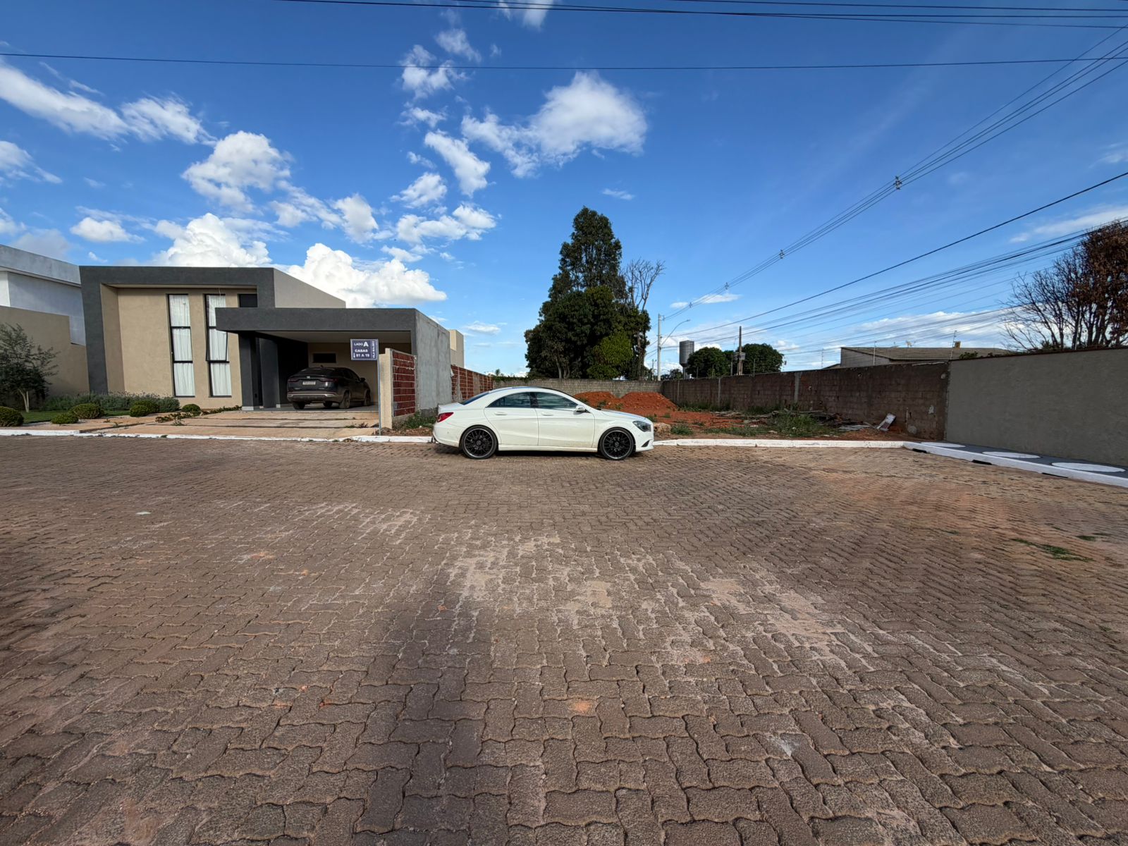 RUA ALAMEDA DOS IPÊS - RESIDENCIAL VILLA MALBEC - CONDOMÍNIO PADRÃO AMERICANO 